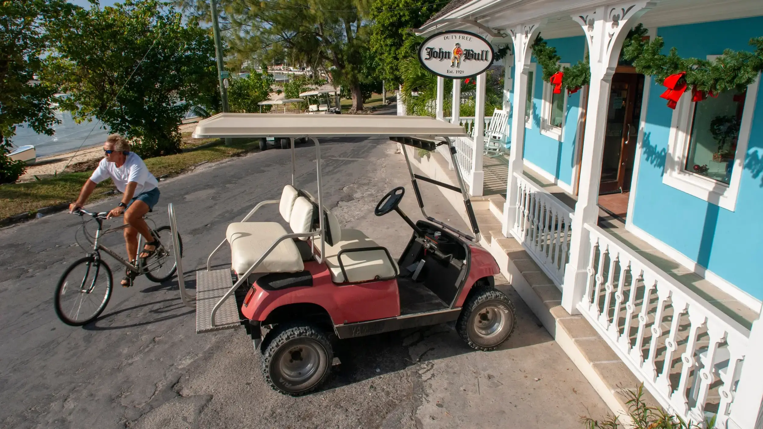 Benefits of Installing a golf cart Lift Kit